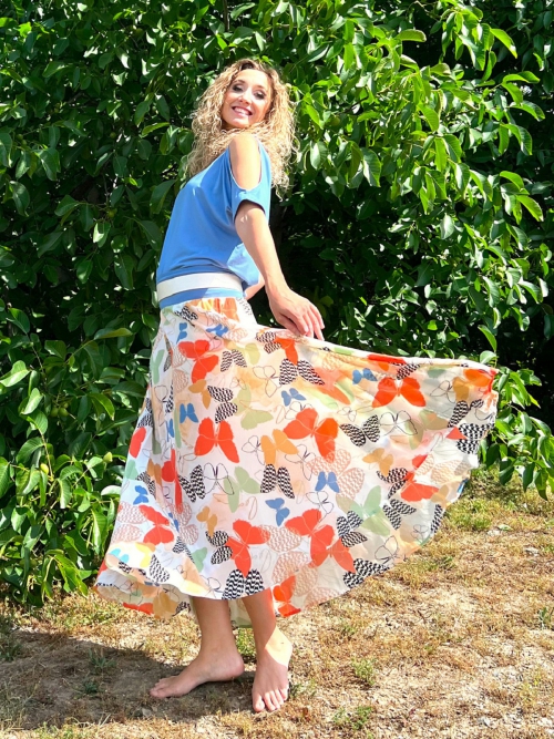 Polokolová sukně- motýlci