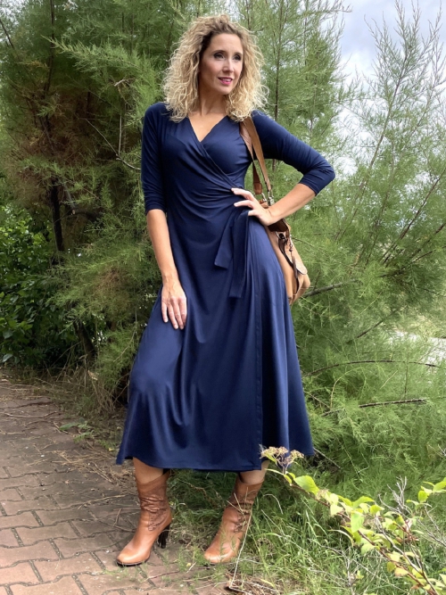 Zvonové zavinovací šaty modré dlouhé