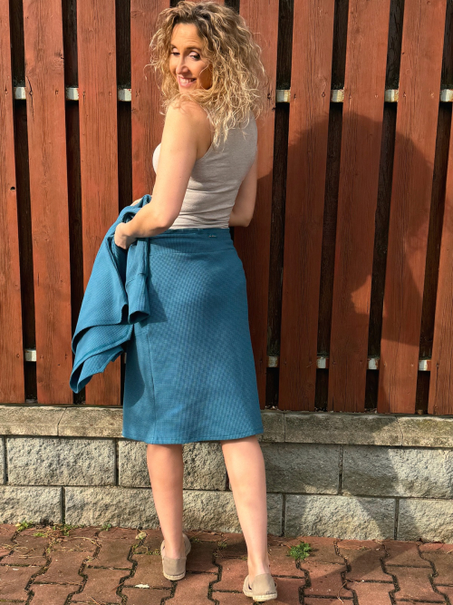 Modrá vaflová sukně s kapsami