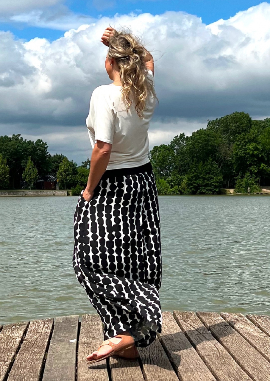 Kalhotová sukně černobílé puntíky