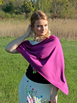 Fuchsiové pončo