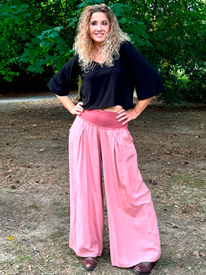 Kalhotová sukně pudrově růžové