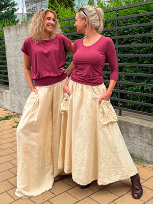 Volná sukně s kapsami - vanilková