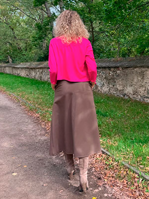 Zvonová sukně hnědá