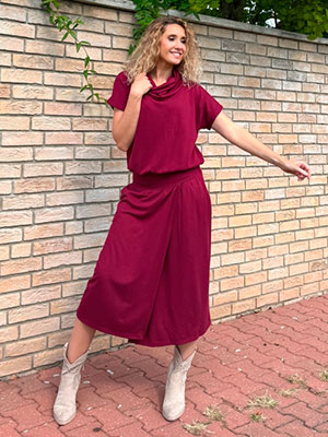 Šaty se zavinovací sukní dlouhé Burgundy
