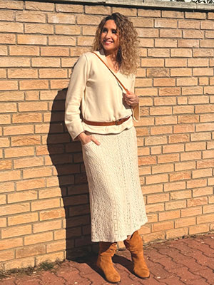 Zvonová krajková sukně
