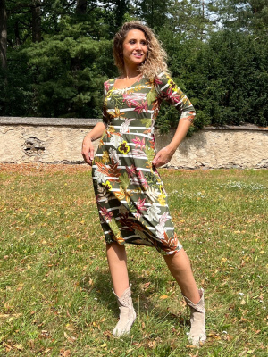 Zvonové šaty s krátkým rukávem khaki s lístky