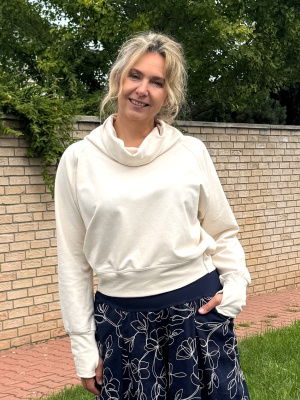 Smetanová mikina s rolákem