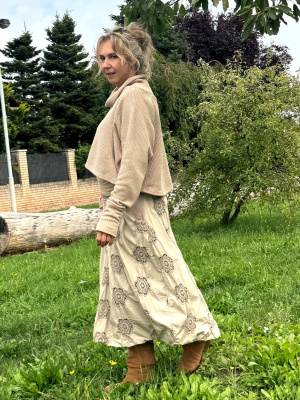 Balonová sukně s výšivkou Richelieu