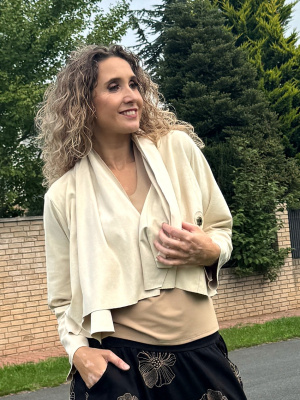 Křivák semišový slonová kost
