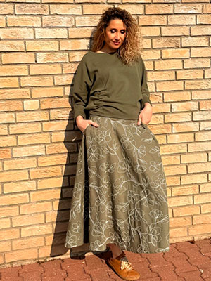 Polokolová sukně khaki s květy