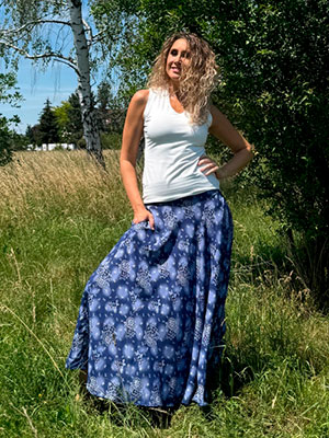 Polokolová sukně-modro bílá