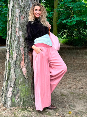 Kalhotová sukně pudrově růžové