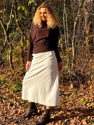 Zvonová sukně smetanová