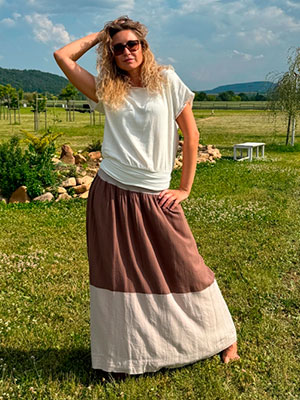 Dlouhá volná hnědo-béžová