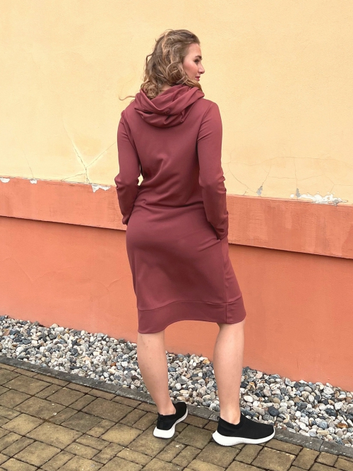 Marsal šaty s kapucí