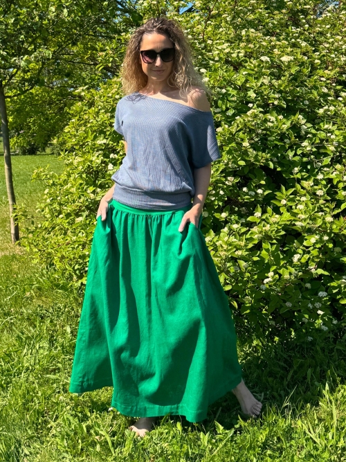 Dlouhá volná zelená lněná