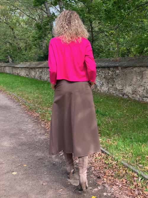 Zvonová sukně hnědá