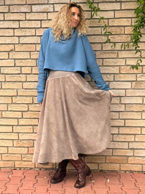 Polokolová manžestrová sukně