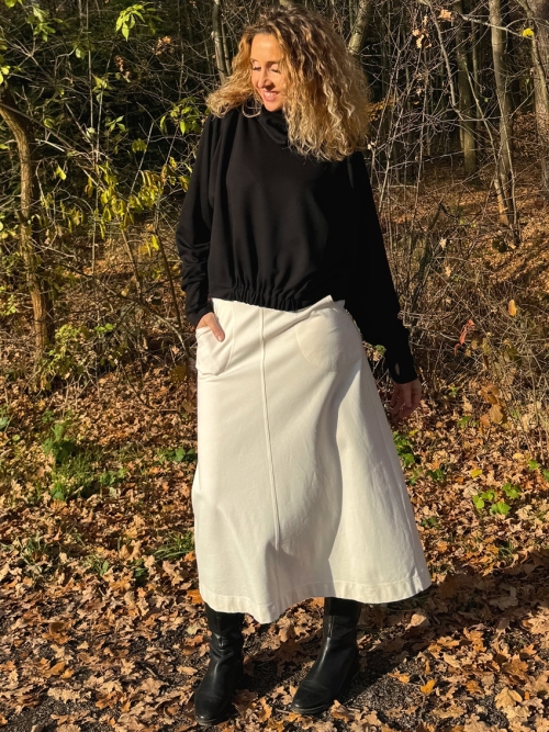 Zvonová sukně smetanová