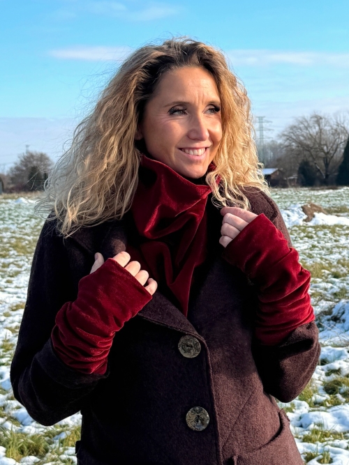 Nátepníky vínový samet