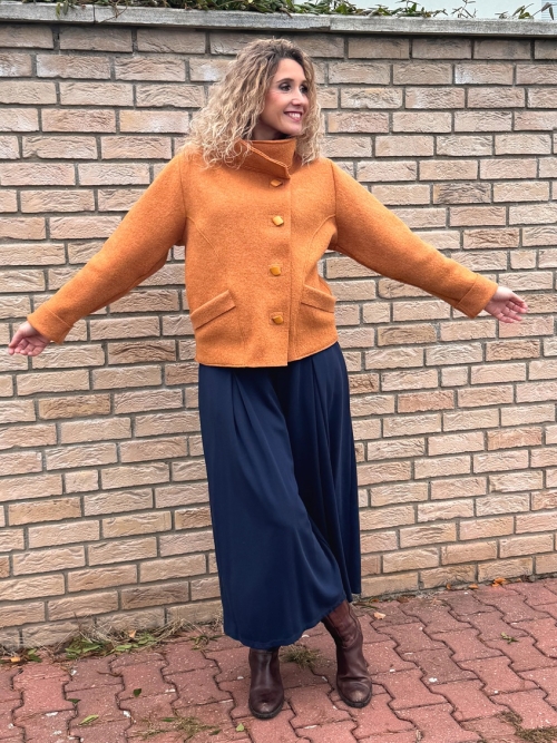 Volné sako z pařené vlny medové