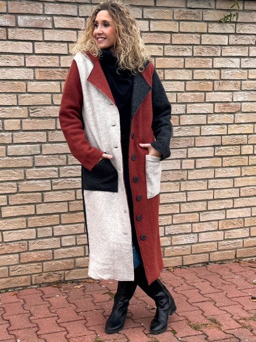 Zimní kabát pařená vlna barevný cik cak zateplený