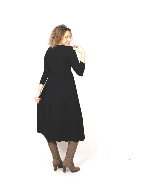 Šaty s rozparky černé