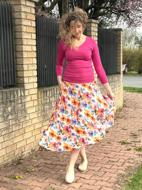 Polokolová sukně-jarní květy