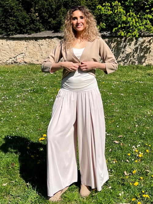 Kalhotová sukně pudrová