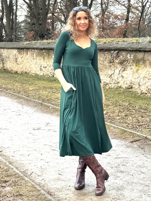 Šaty s rozparky tmavě zelené