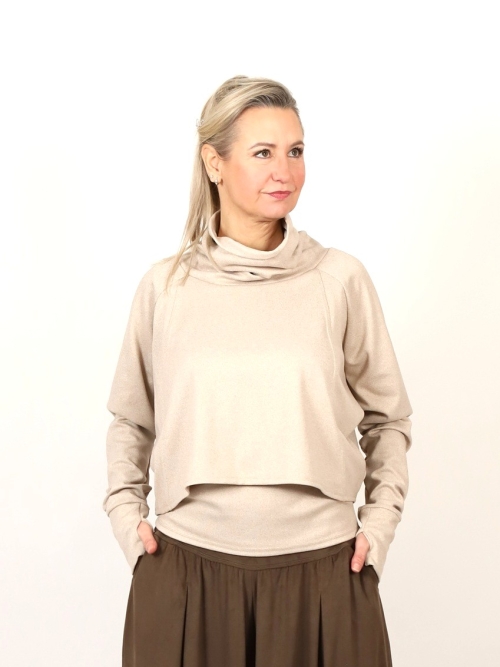 Béžový volný rolák