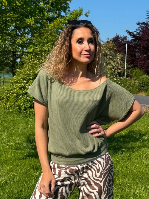 Volný top s pasem jemná svetříkovina khaki