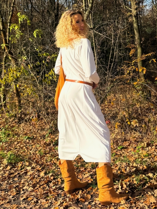 Dlouhé balonové šaty smetanové