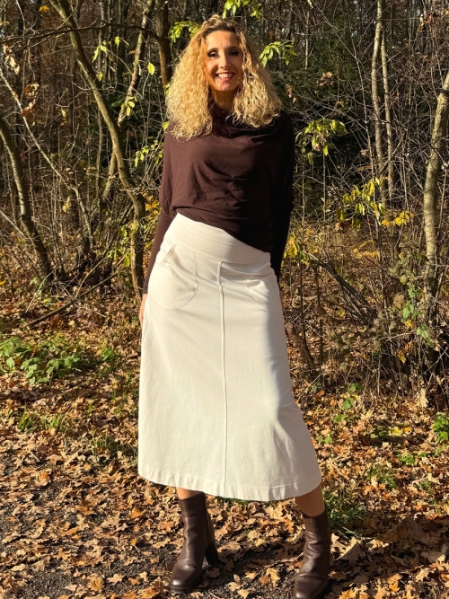 Zvonová sukně smetanová