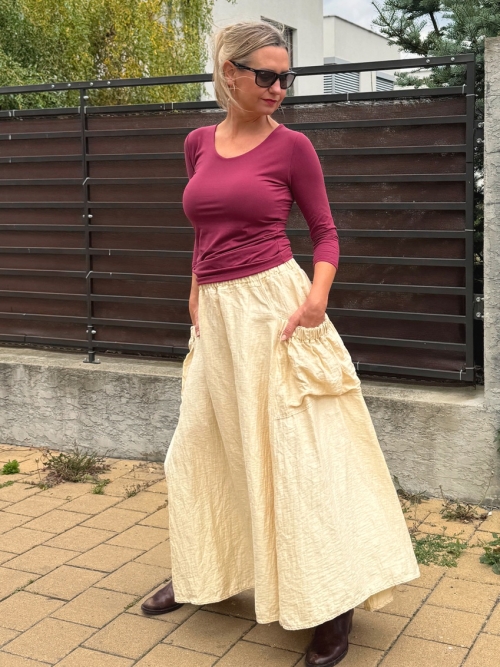 Volná sukně s kapsami - vanilková