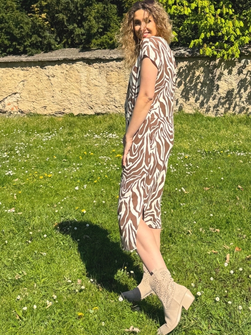 Rovné šaty s kapsičkami safari