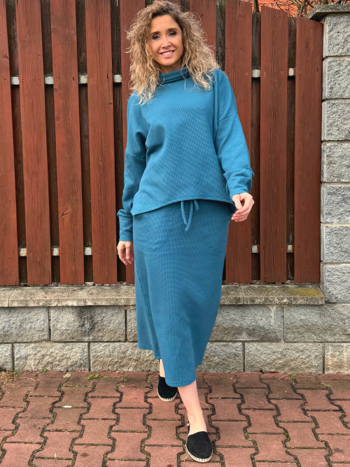 Modrá vaflová sukně s kapsami dlouhá