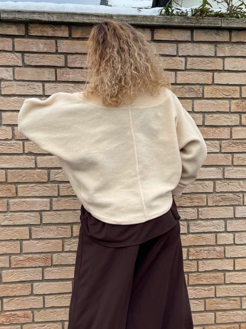 Kabátek netopýr smetanové merino