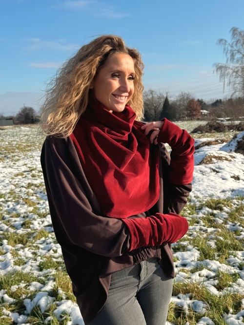 Vínový rolákový nákrčník