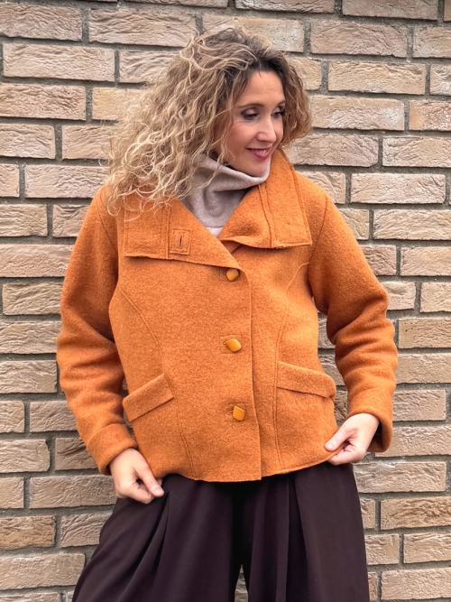 Volné sako z pařené vlny medové