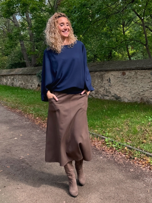 Zvonová sukně hnědá