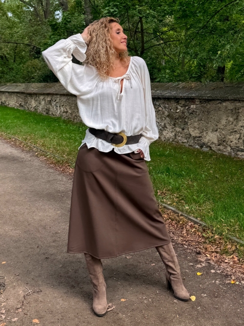 Zvonová sukně hnědá