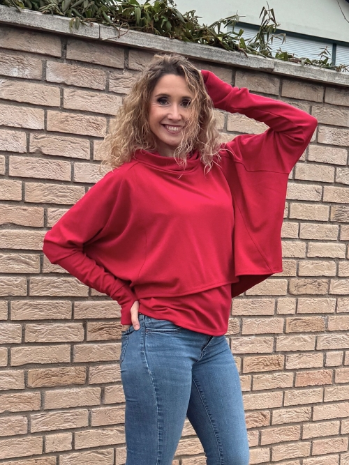 Červený volný rolák