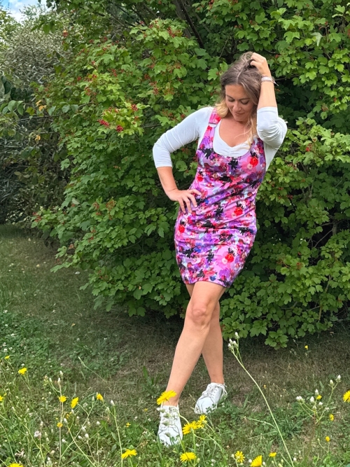 Fialová šatová sukně - krátká