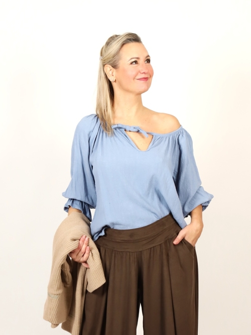 Tunika se lnem světle modrá